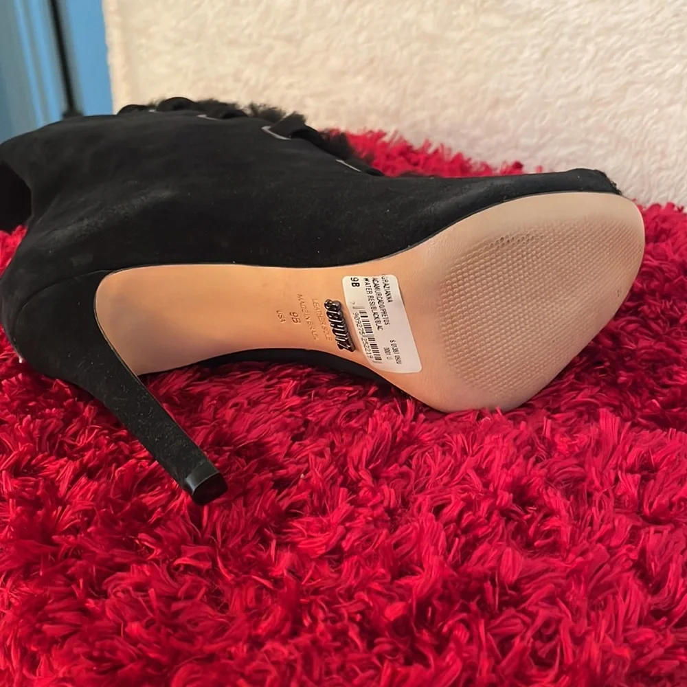 SCHULTZ. size 9B. High Style to the Knee. Black Boot - Picture 6 of 8